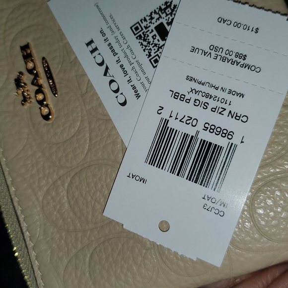 Coach Embossed Cream Wristlet - Picture 5 of 5